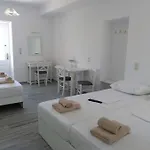Daphne Guest house 3*