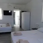 Daphne Guest house 3*