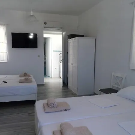 Daphne Pensionat 3*