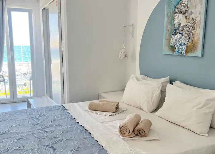 Daphne Guest house 3*