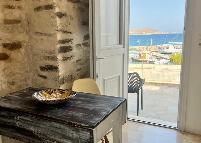 Daphne 3* Naousa (Paros)