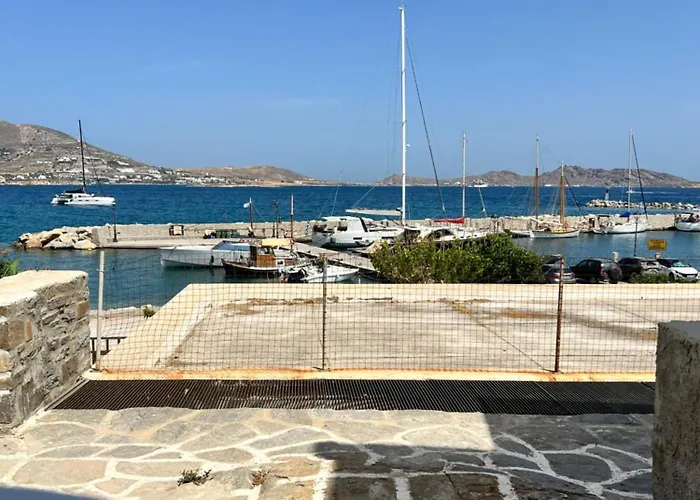 Guest house Daphne Naousa (Paros)