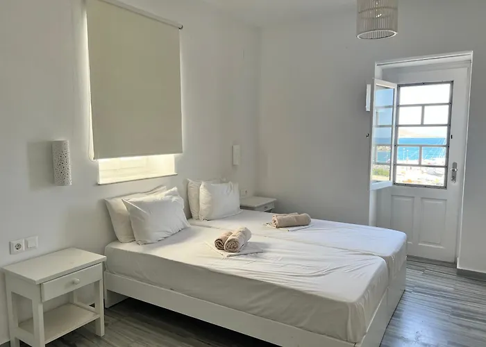 Daphne Guest house 3*