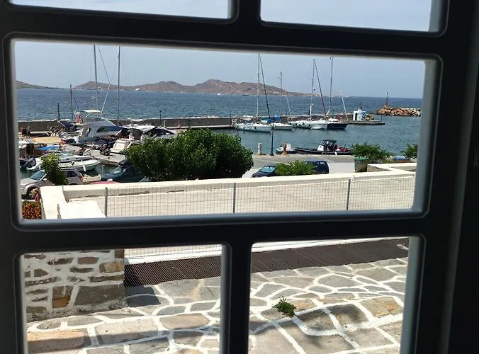Daphne 3* Naousa (Paros)