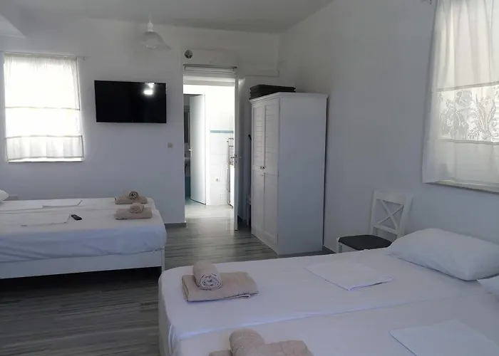 Daphne Guest house 3*